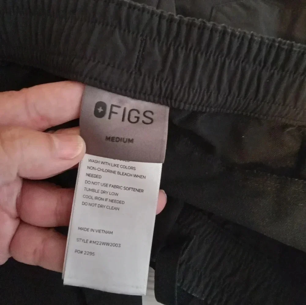 Figs technical pro tailored trouser scrub pants straight leg men's small